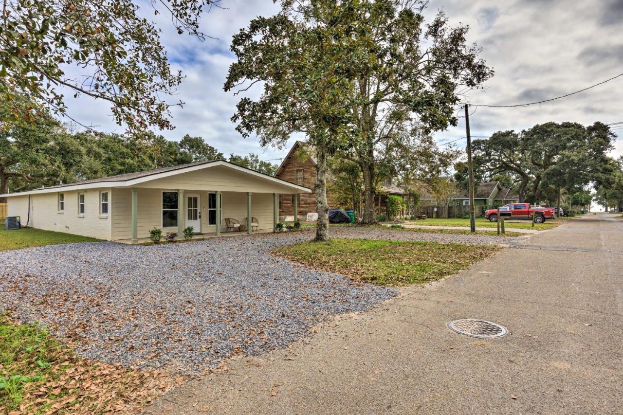 Spacious Gulfport Home With Yard 1 Mi To Beach Екстер'єр фото